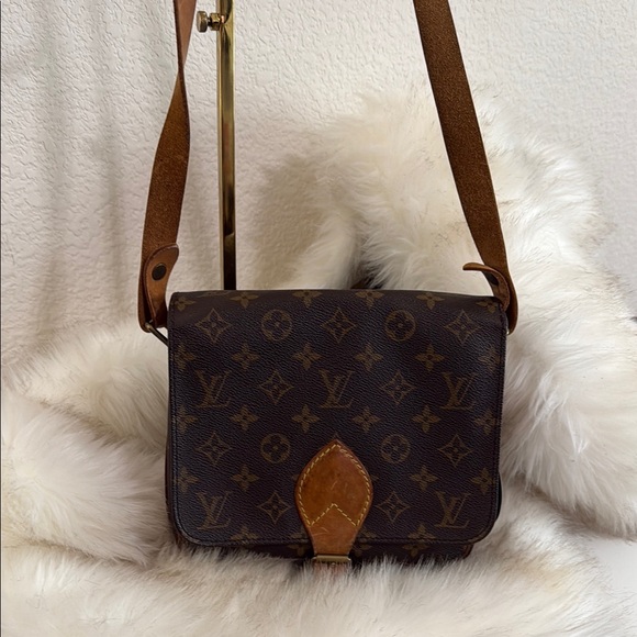 Louis Vuitton Brown Messenger Bag with Monogram Canvas - Picture 1 of 1